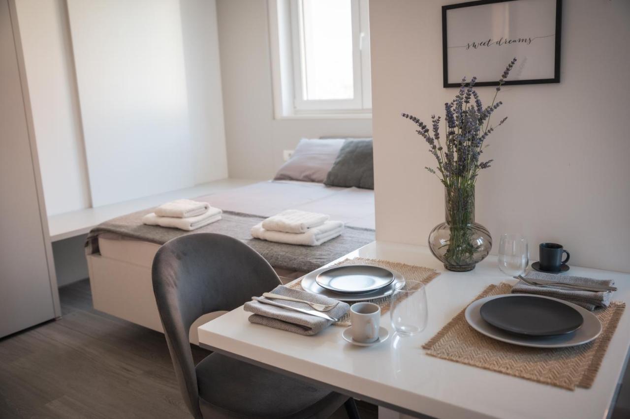 Villa Capris Apartments 코페르 외부 사진