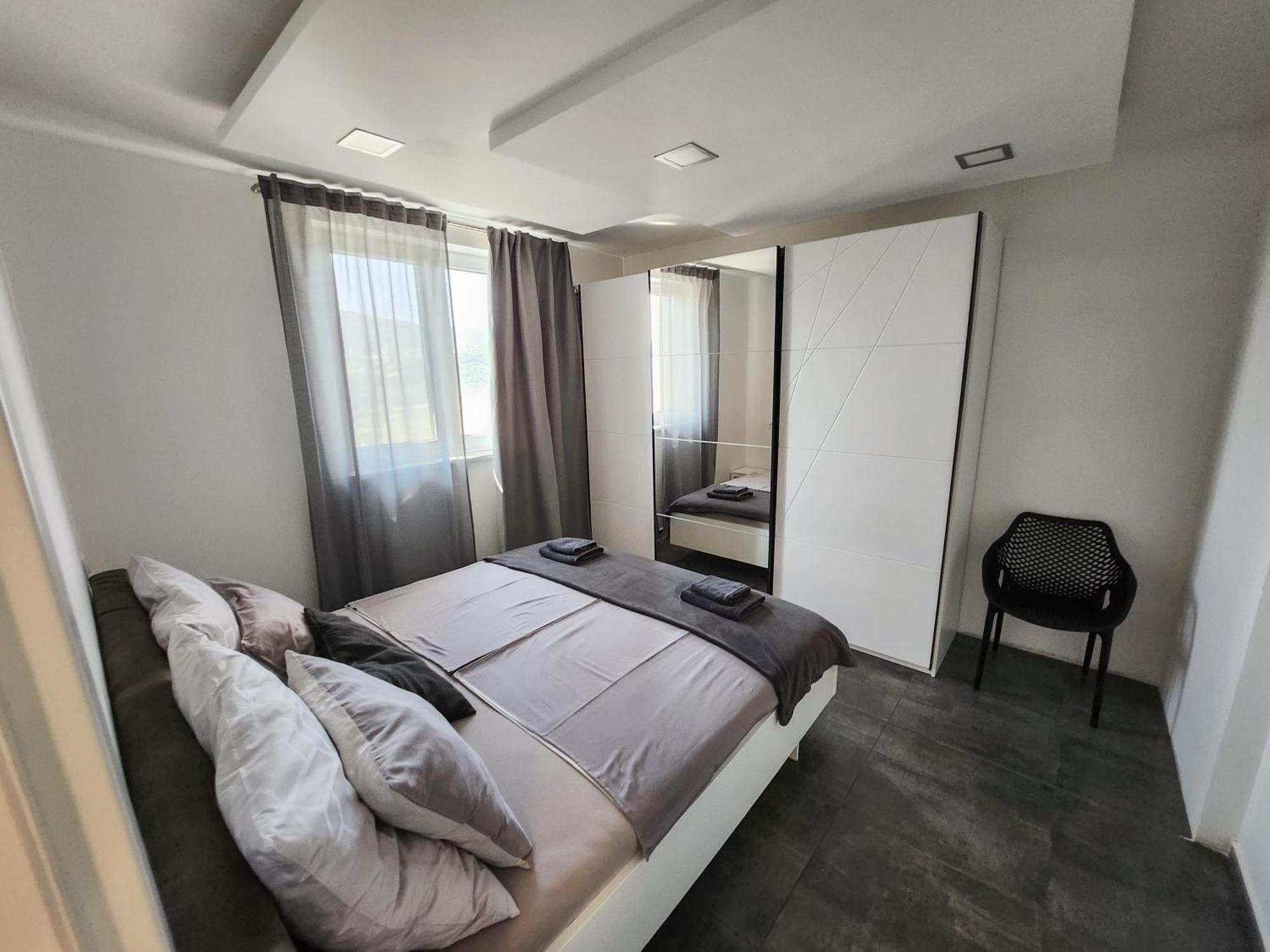 Villa Capris Apartments 코페르 외부 사진