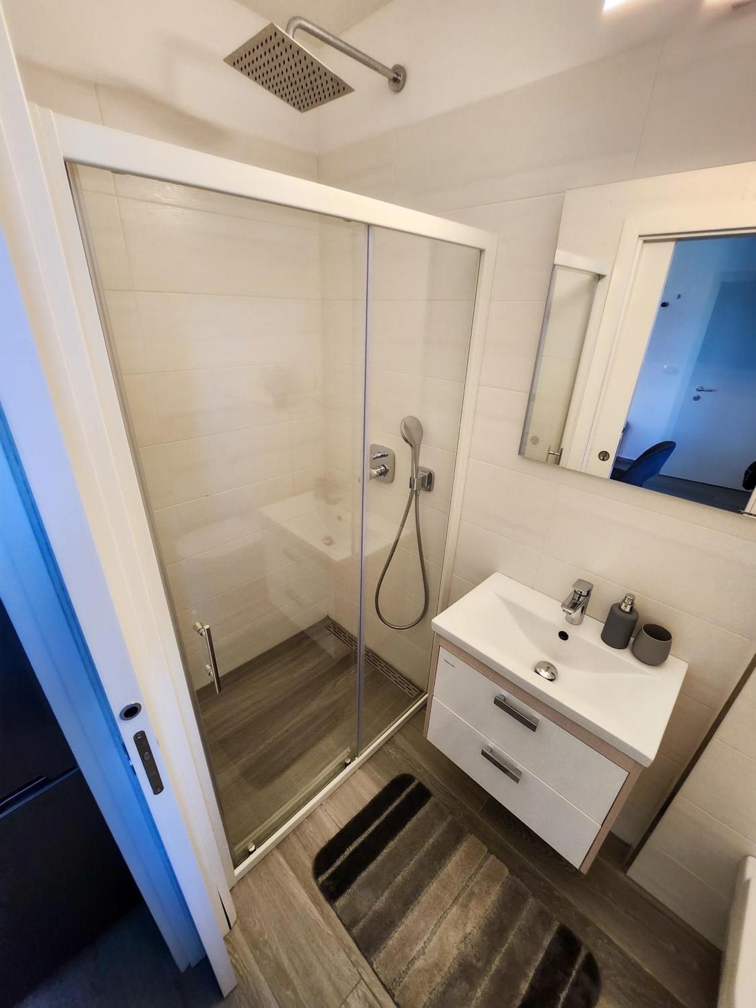Villa Capris Apartments 코페르 외부 사진